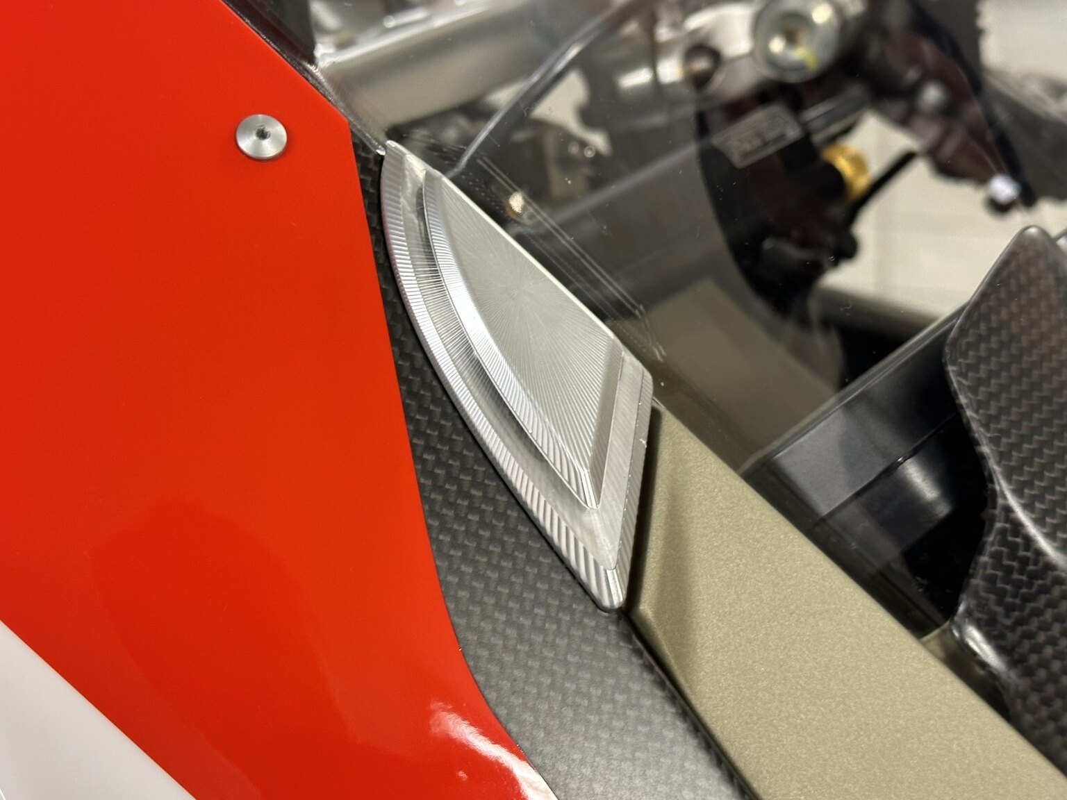 Aussenfoto 2021 Ducati Superleggera V4 23/500