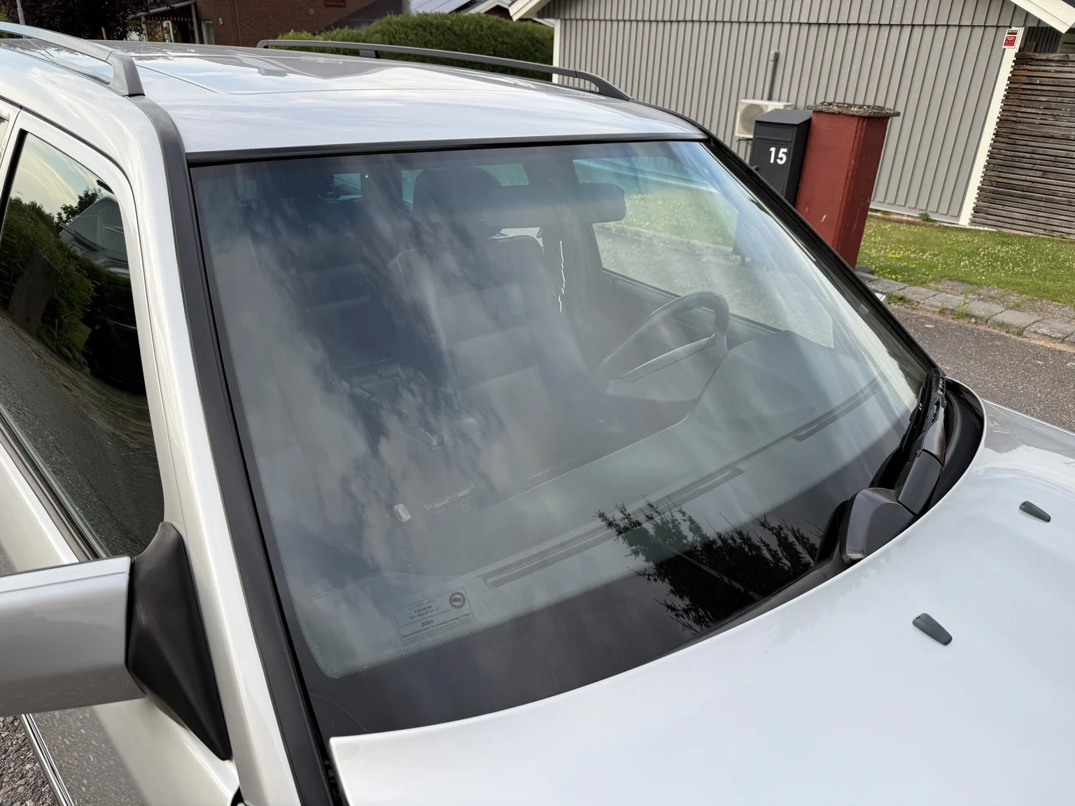 Exteriörbild på 1994 Mercedes-Benz E 320 T (24)