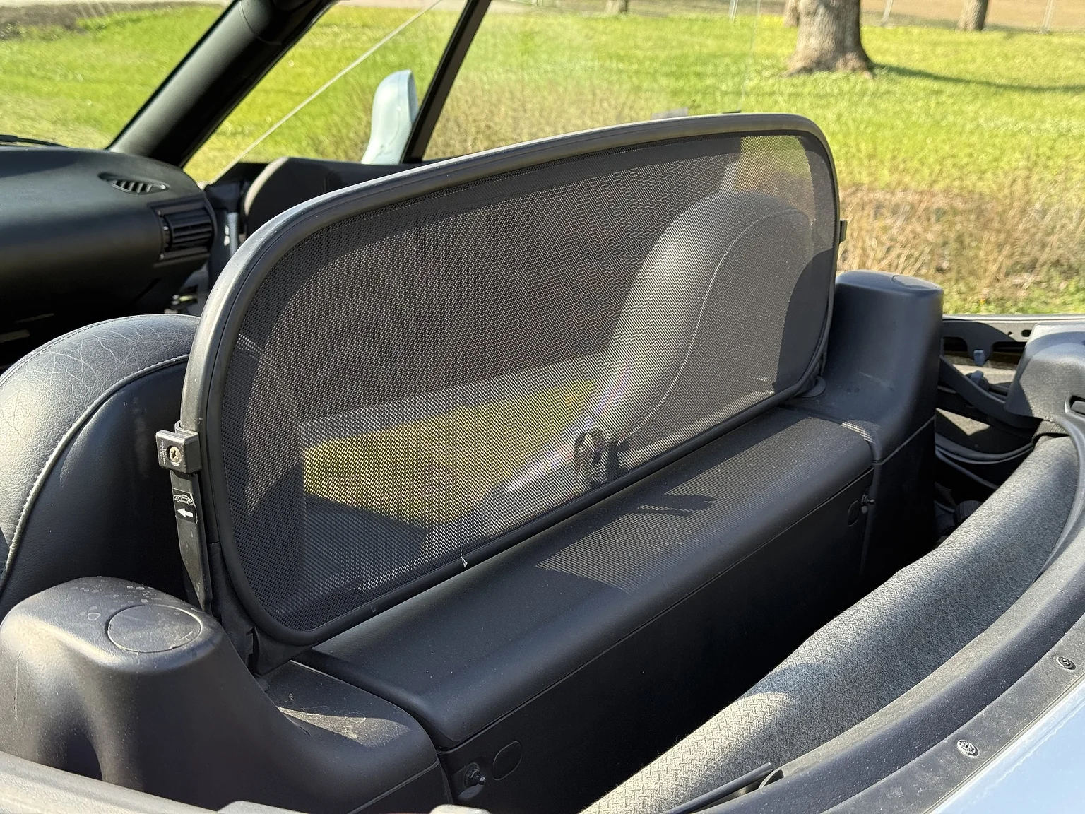 Innenraumfoto von 1996 BMW Z3 1.8 Z3 (35)