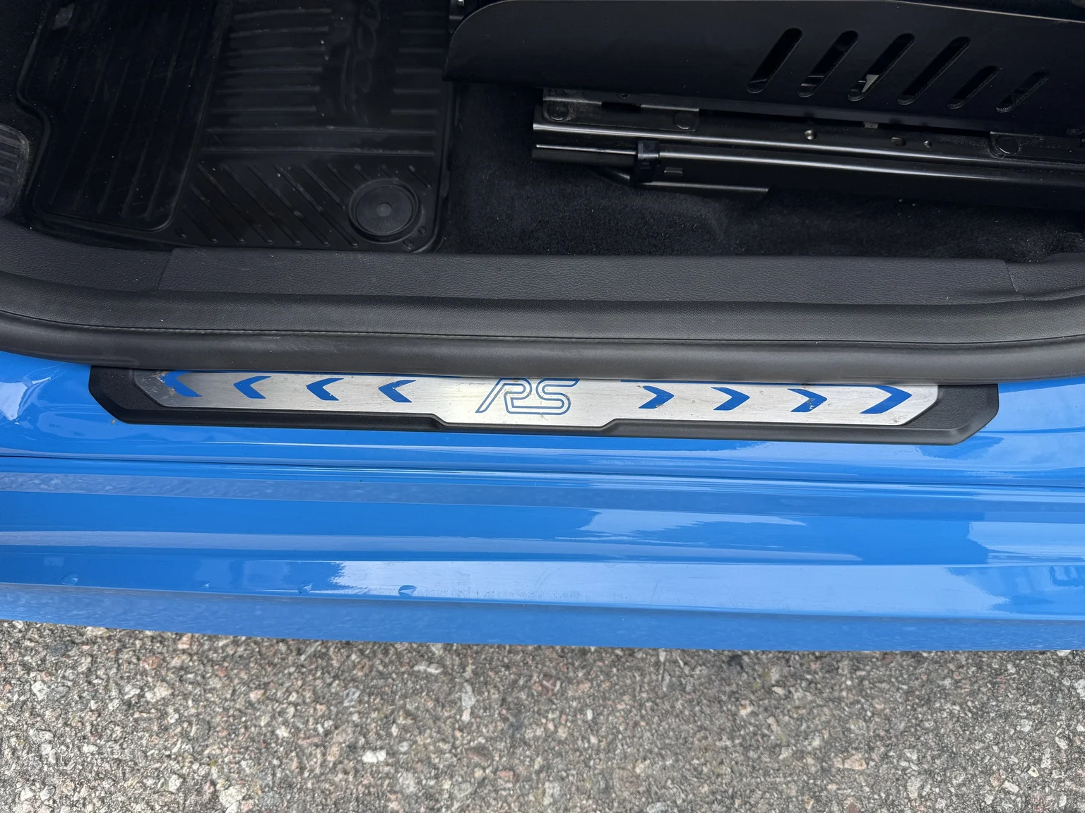 Interior image of 2018 Ford Focus RS (7)