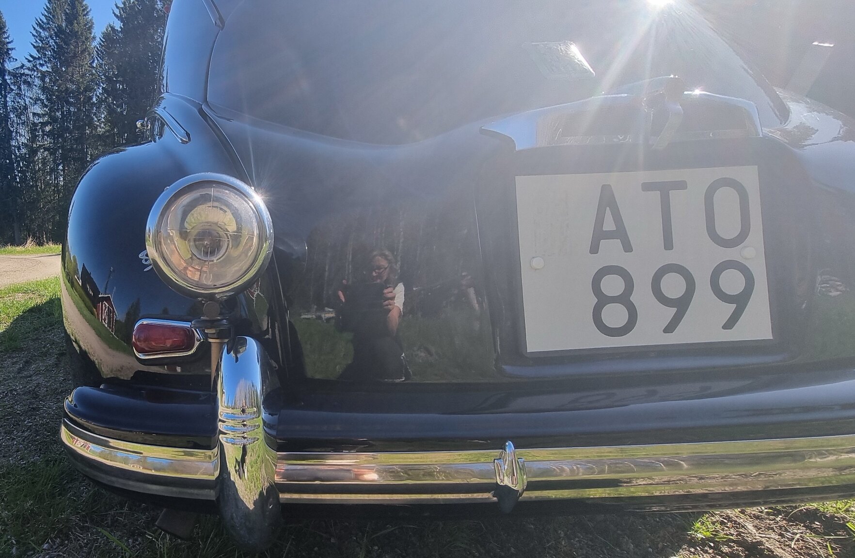 Exterior image of 1951 Peugeot 203 De Luxe