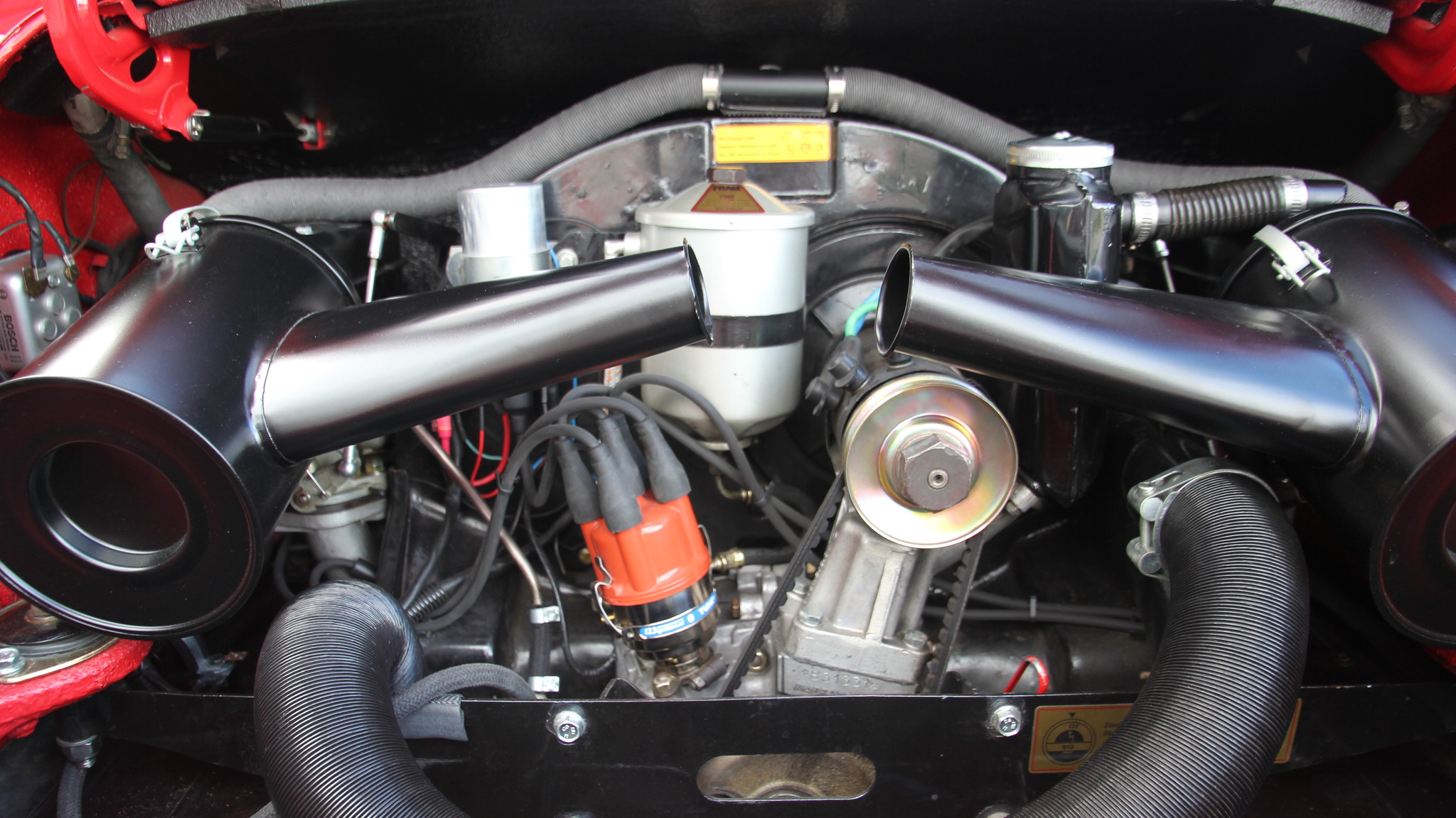 Image of 1966 Porsche 912 mechanics