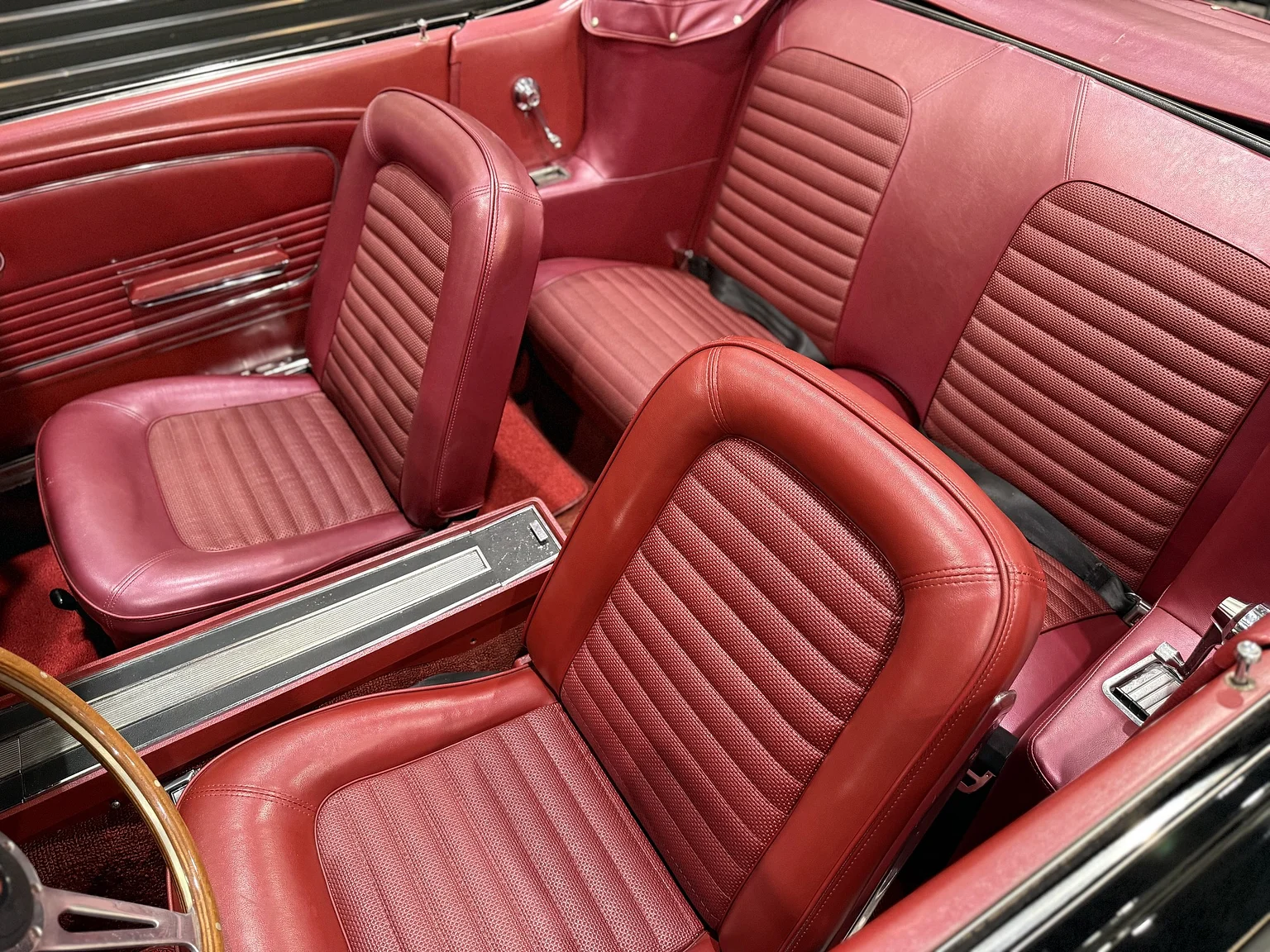 Interior image of 1966 Ford Mustang Convertible (43)