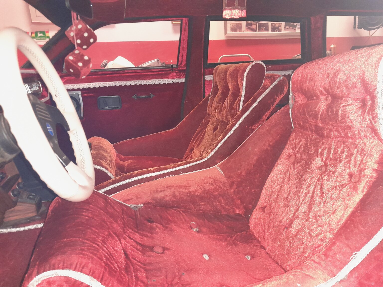 Innenraumfoto von 1968 Volvo 145 Custom