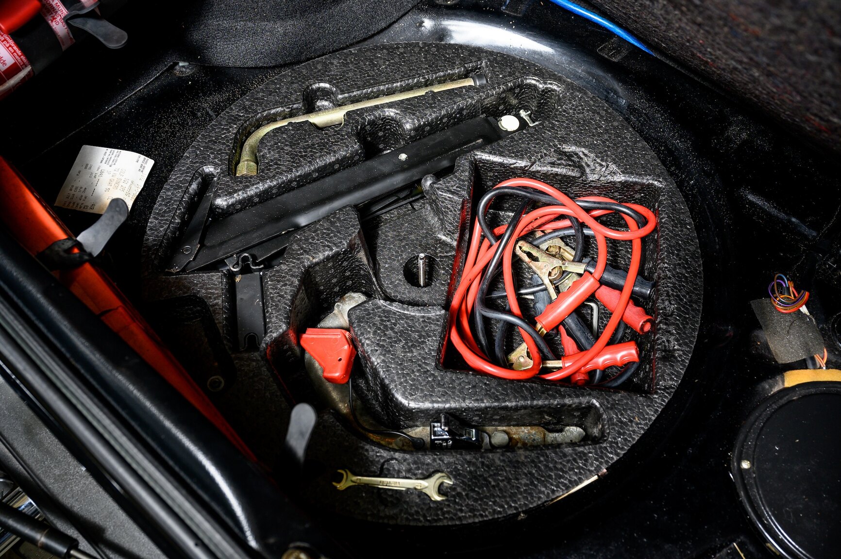 Interior image of 1991 Volkswagen Golf Country Chrome Edition (38)