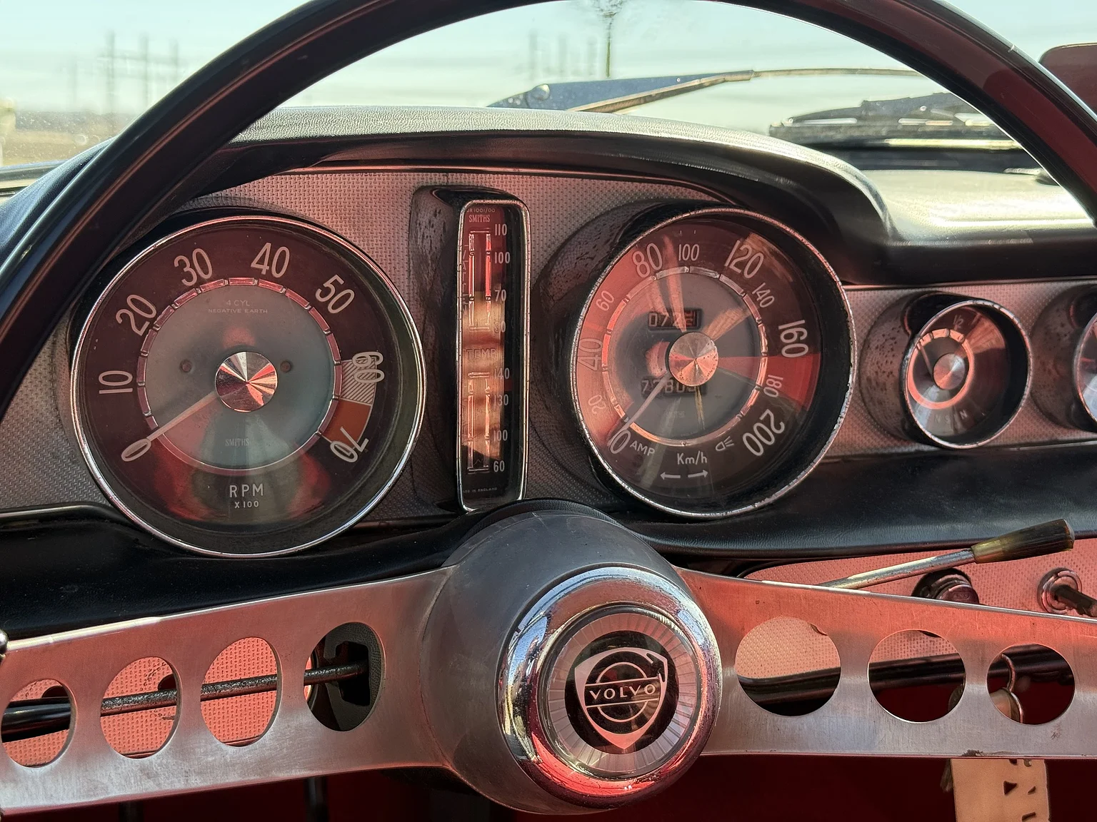 Innenraumfoto von 1966 Volvo P 1800S (16)