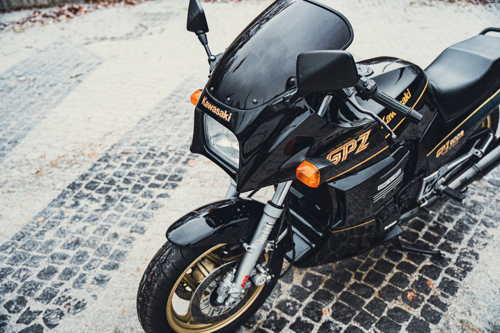 Exteriörbild på 1990 Kawasaki ZX900R