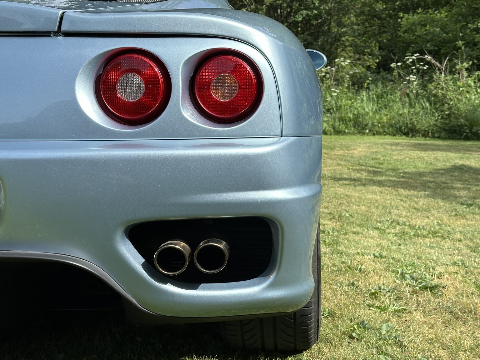 Exterior image of 2001 Ferrari 360 Modena V8 Manual (18)