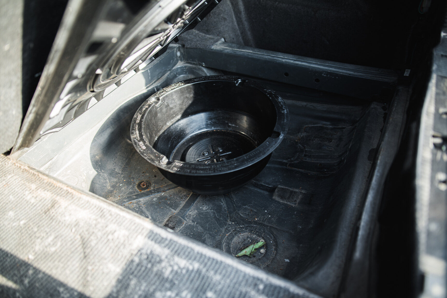 Interior image of 1989 Mercedes-Benz 300 CE Koenig Specials