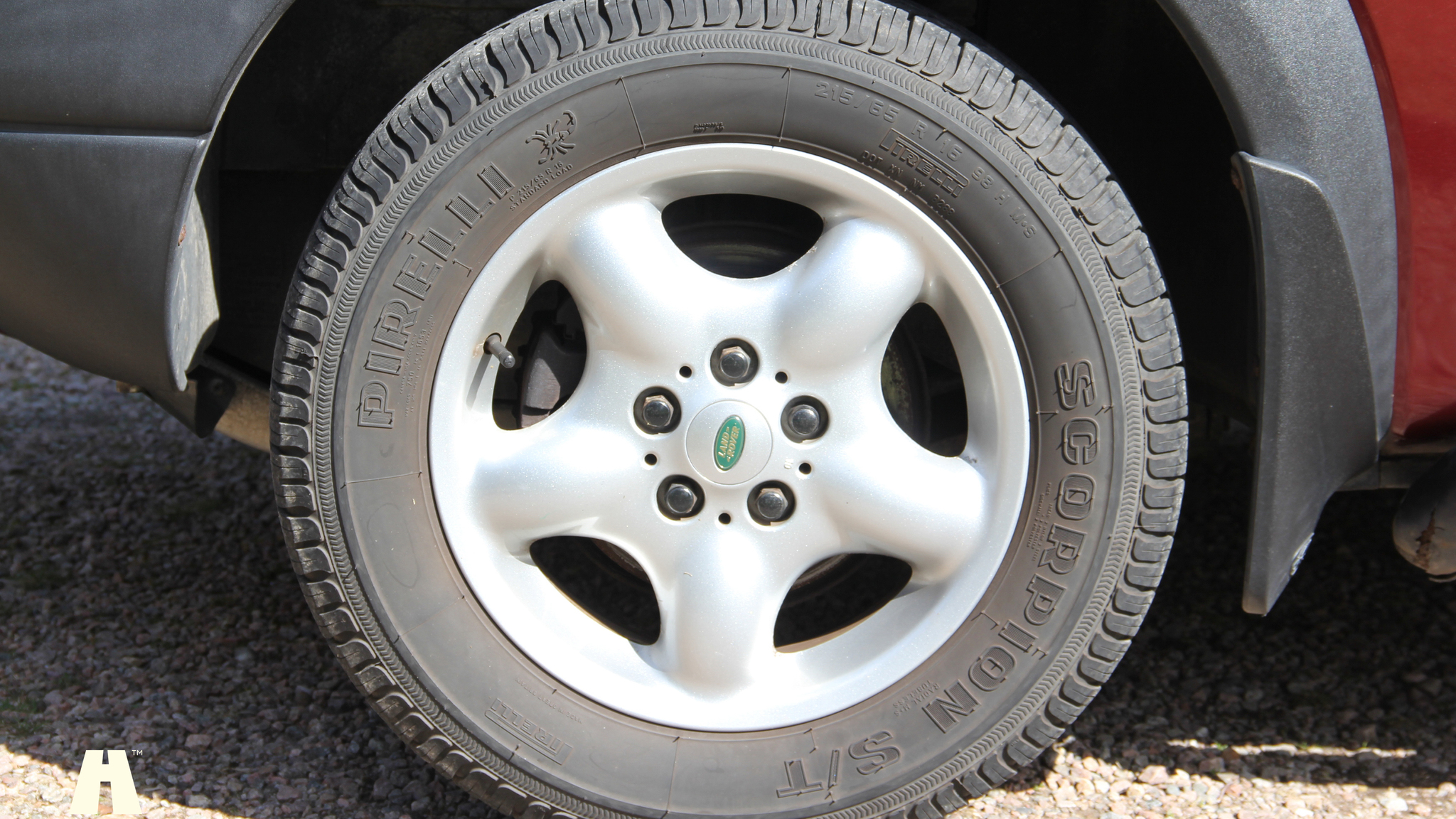 Exteriörbild på 2002 Land Rover Freelander TD4 3d