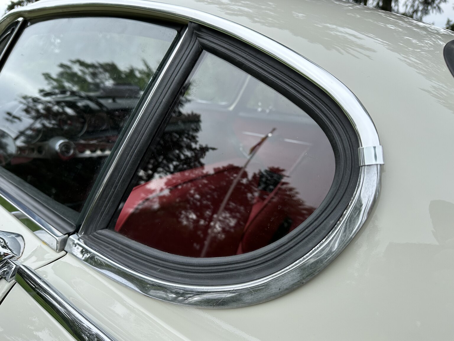 Exteriörbild på 1964 Volvo P 1800 S