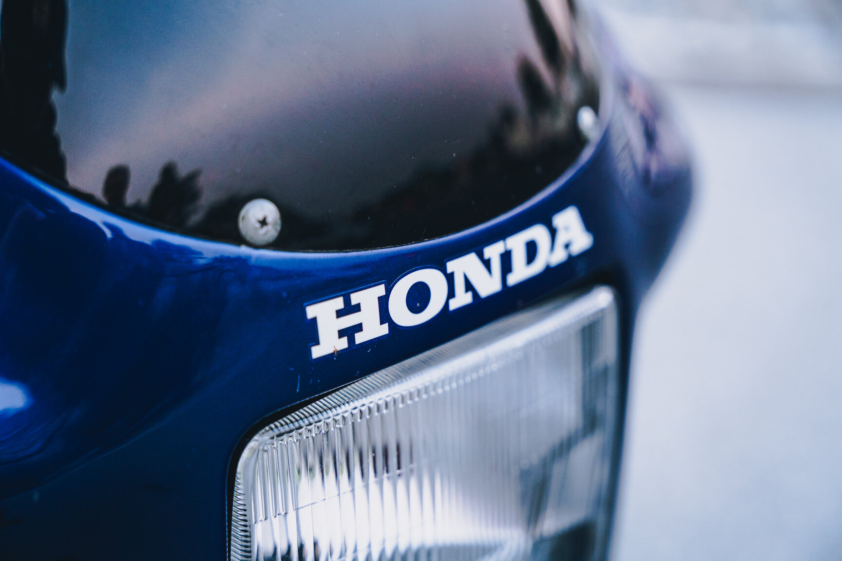 Exterior image of 1986 Honda NS400R Rothmans Replica