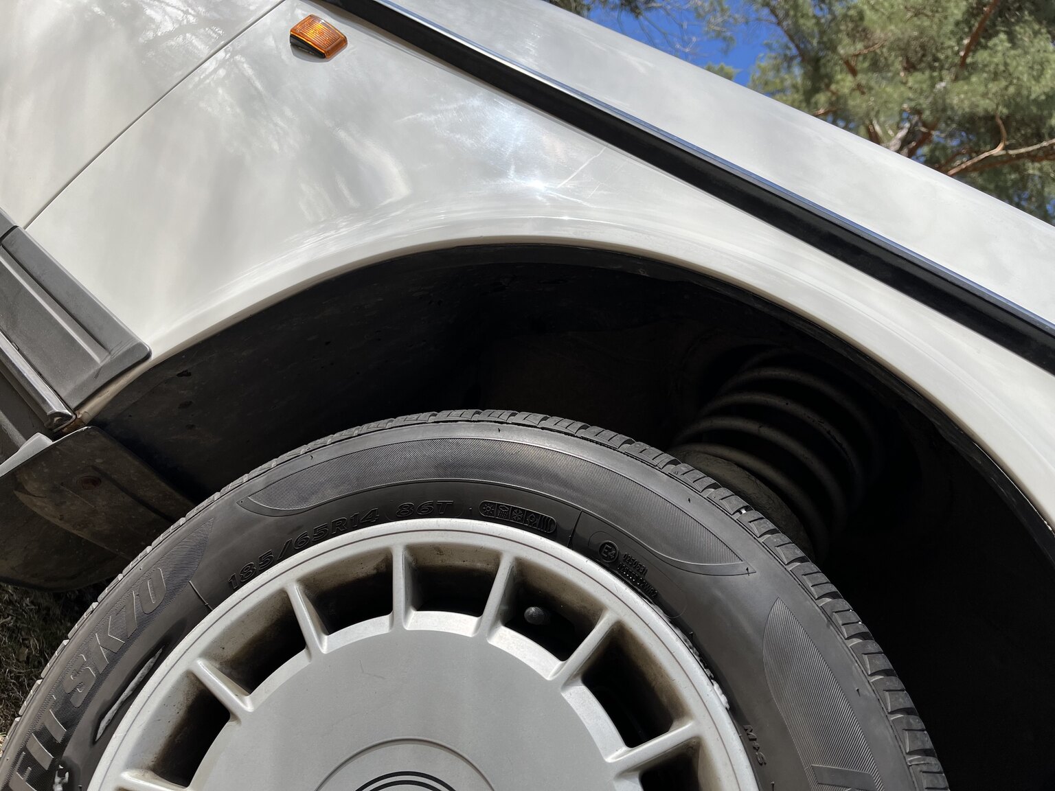 Image of 1993 Volvo 245 GL mechanics