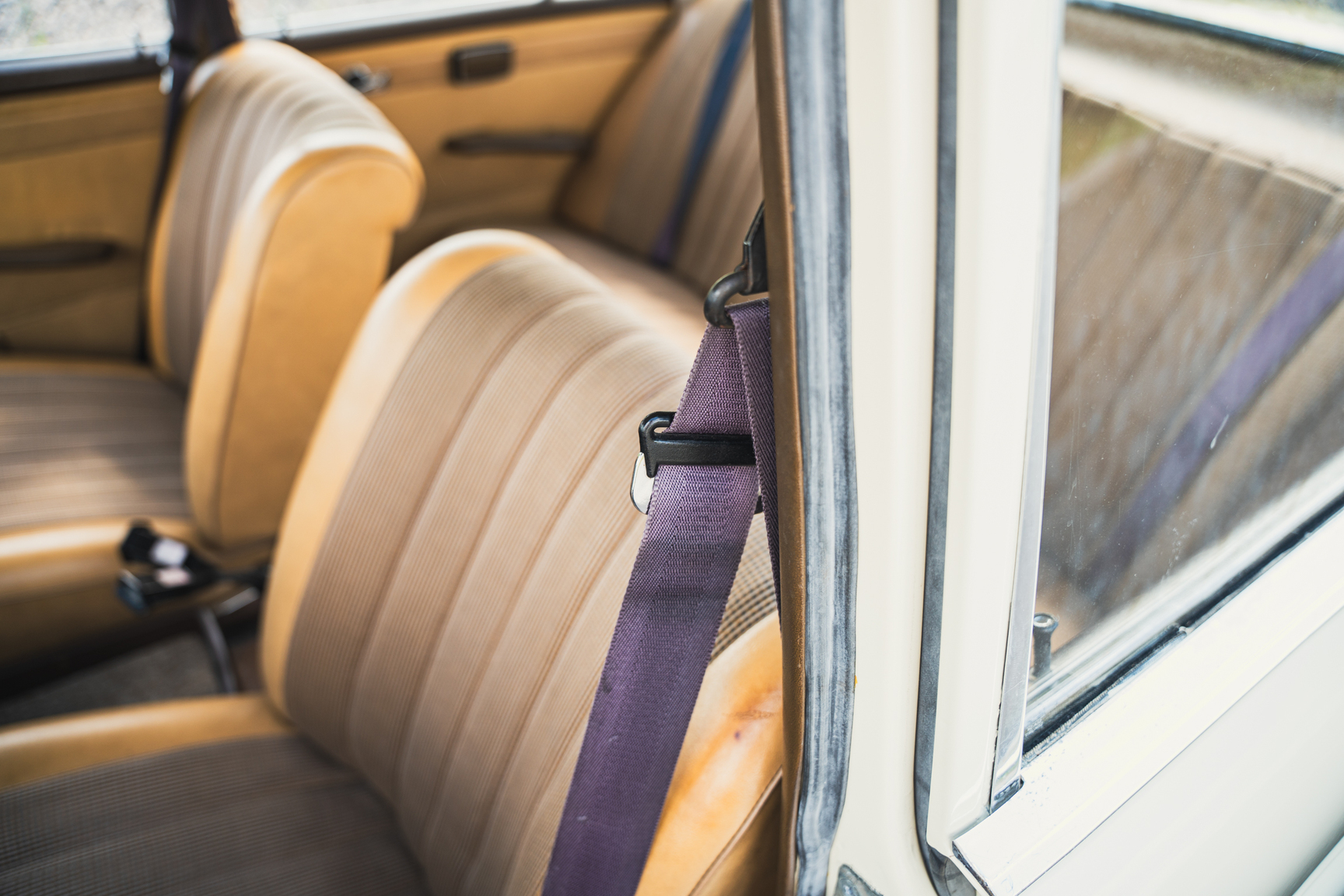 Innenraumfoto von 1966 Mercedes-Benz 200 D "Heckflosse"