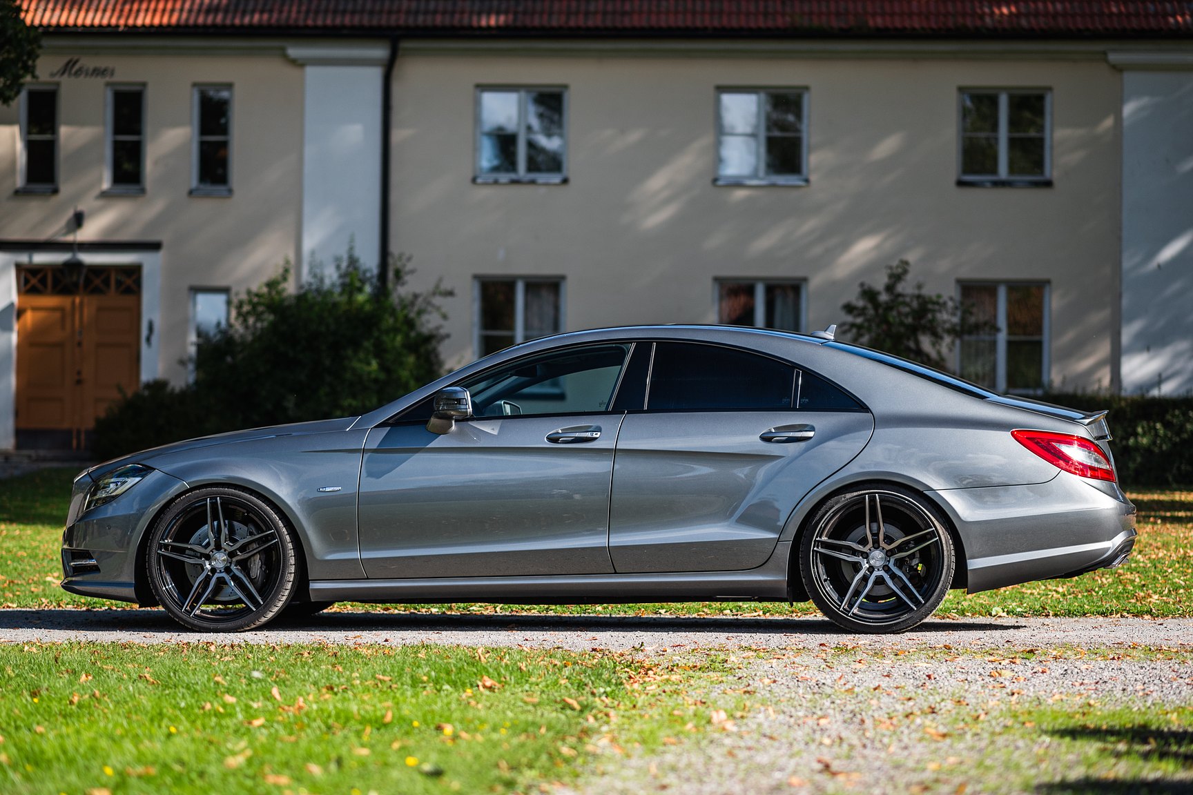 Exteriörbild på 2011 Mercedes-Benz CLS 500