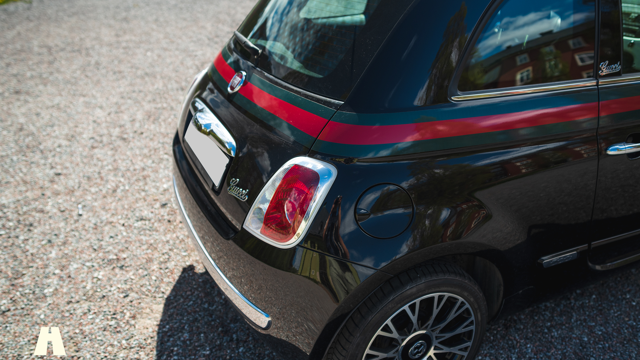 Exterior image of 2012 FIAT 500 GUCCI