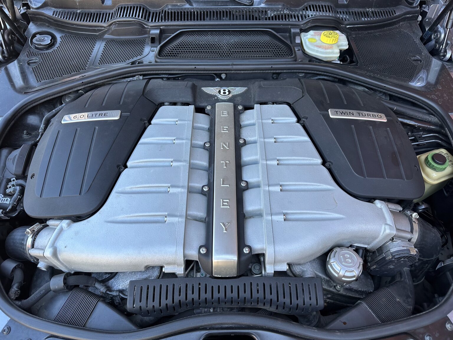 Image of 2005 Bentley Continental GT mechanics