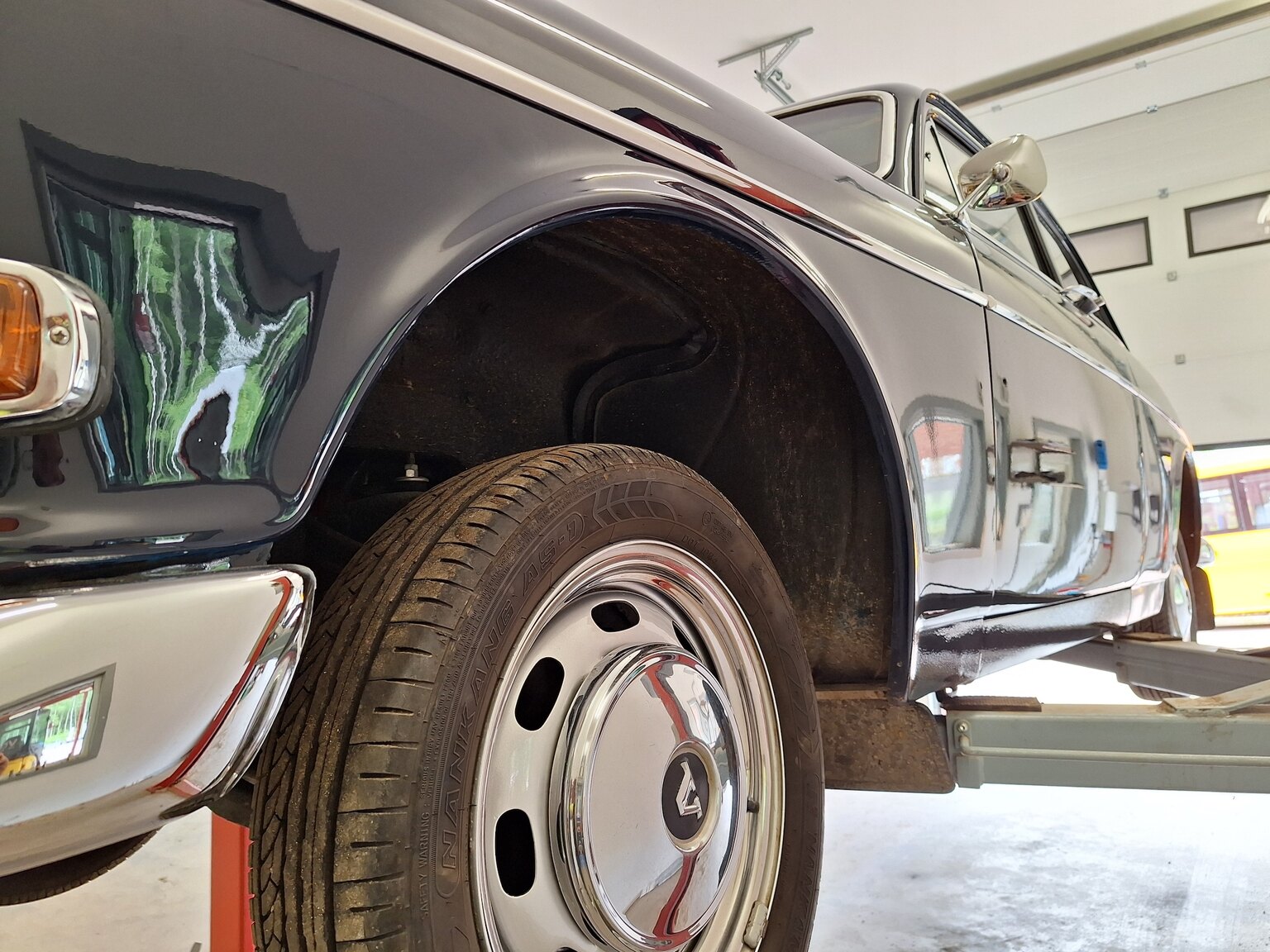 Exterior image of 1969 Volvo Amazon 