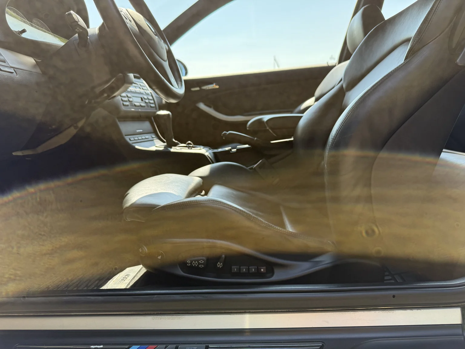 Innenraumfoto von 2004 BMW M3 Coupé (11)