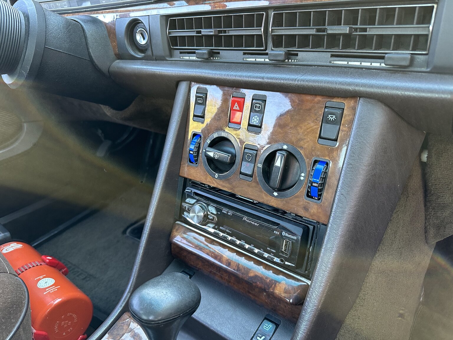 Interiörbild 1986 Mercedes-Benz 500 SEC (43)