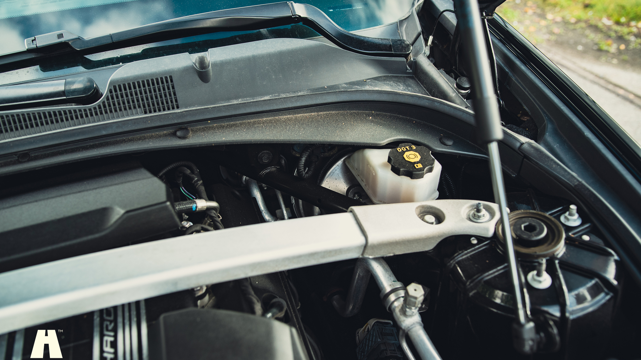 Image of 2018 Cadillac CTS-V Carbon Package mechanics