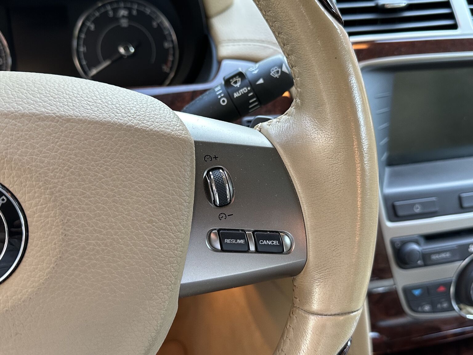 Innenraumfoto von 2007 Jaguar XKR