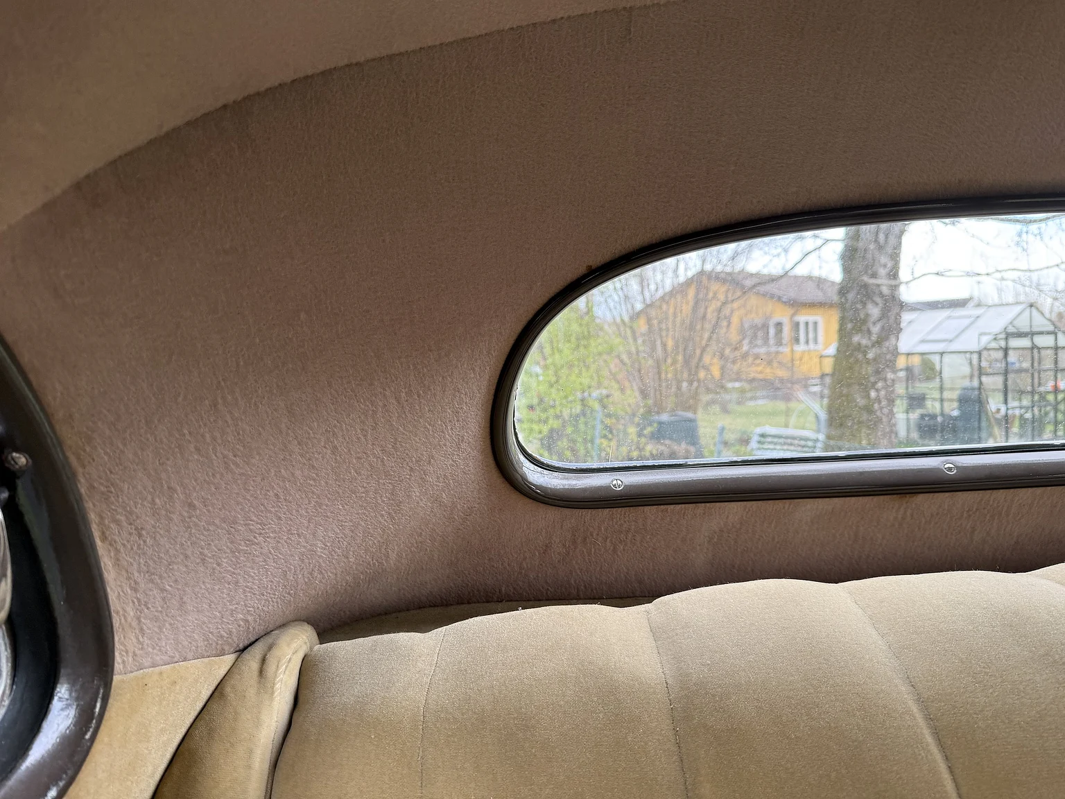 Interior image of 1936 Ford 214A Fordor (43)