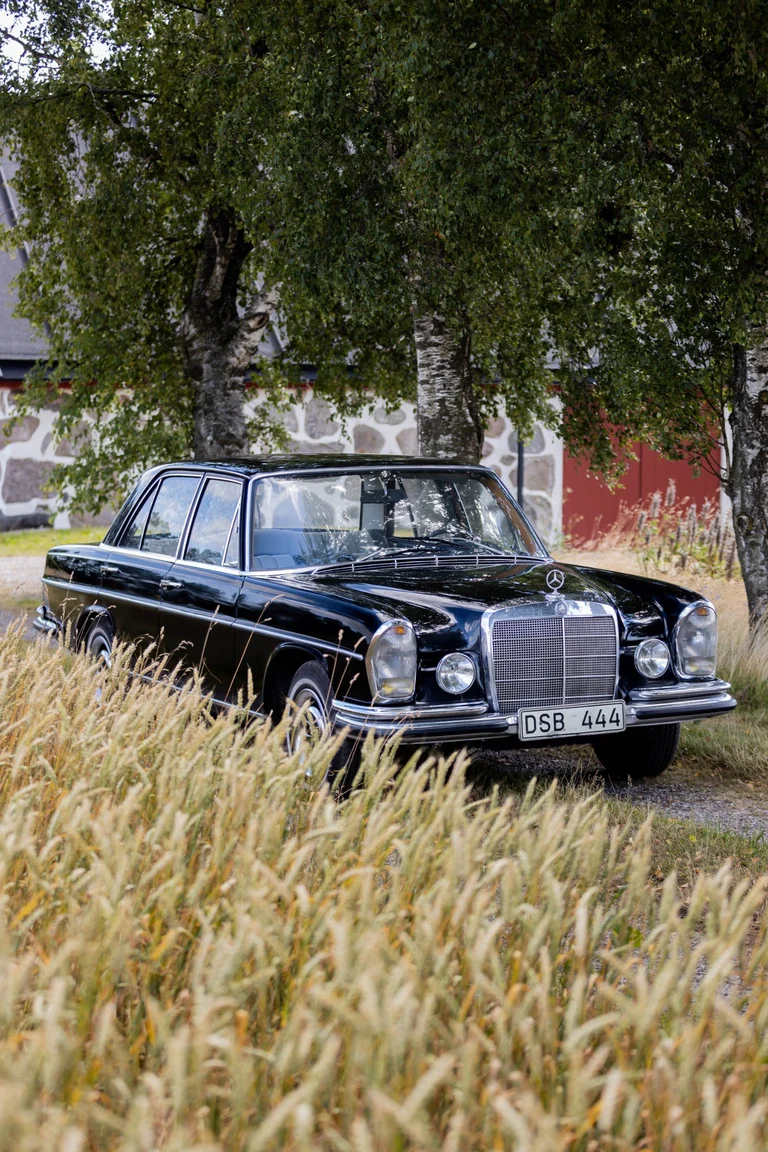 Exteriörbild på 1967 Mercedes-Benz 250 S 250 s (1)