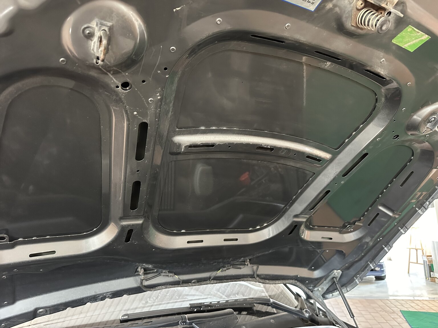 Image of 2006 ALPINA B5 Touring mechanics