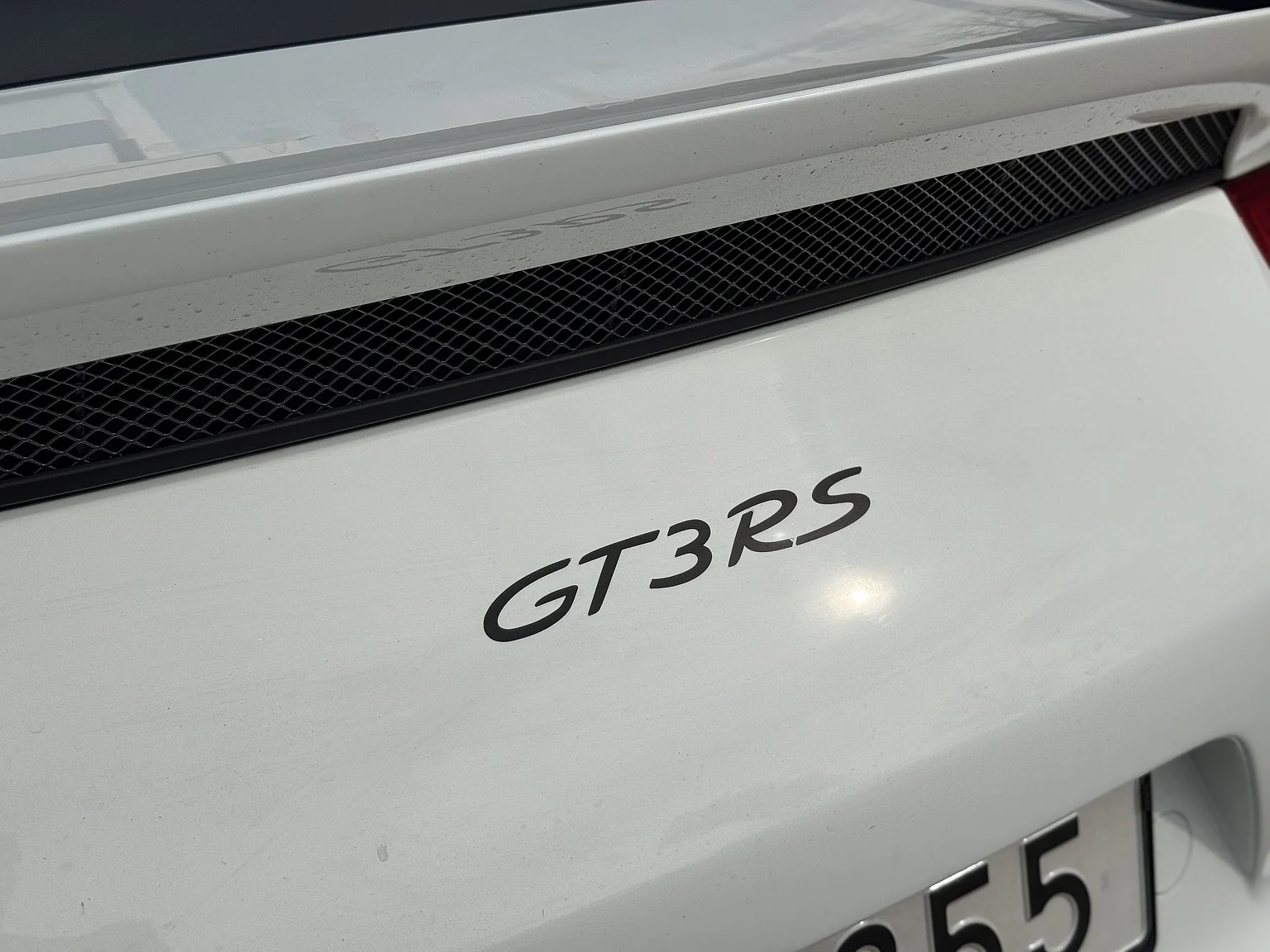 Exteriörbild på 2016 Porsche 911 GT3 RS (52)