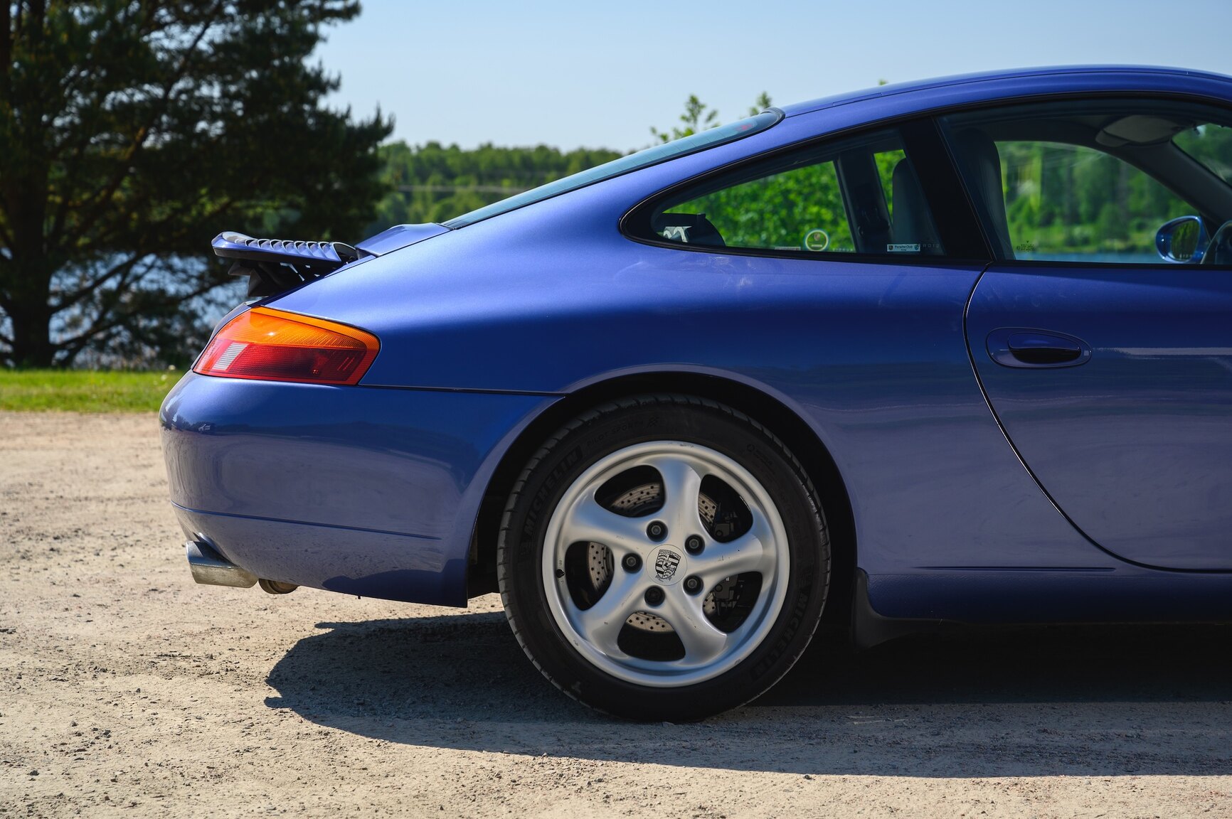Exteriörbild på 1998 Porsche 911 Carrera Tiptronic (33)