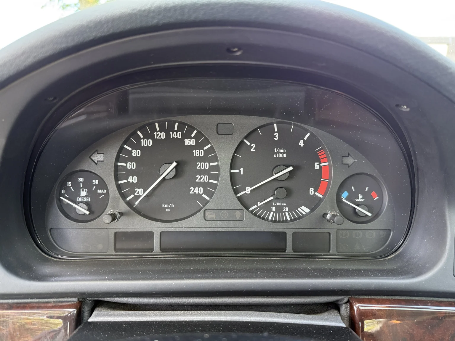 Interiörbild 2003 BMW 525d Sedan (17)