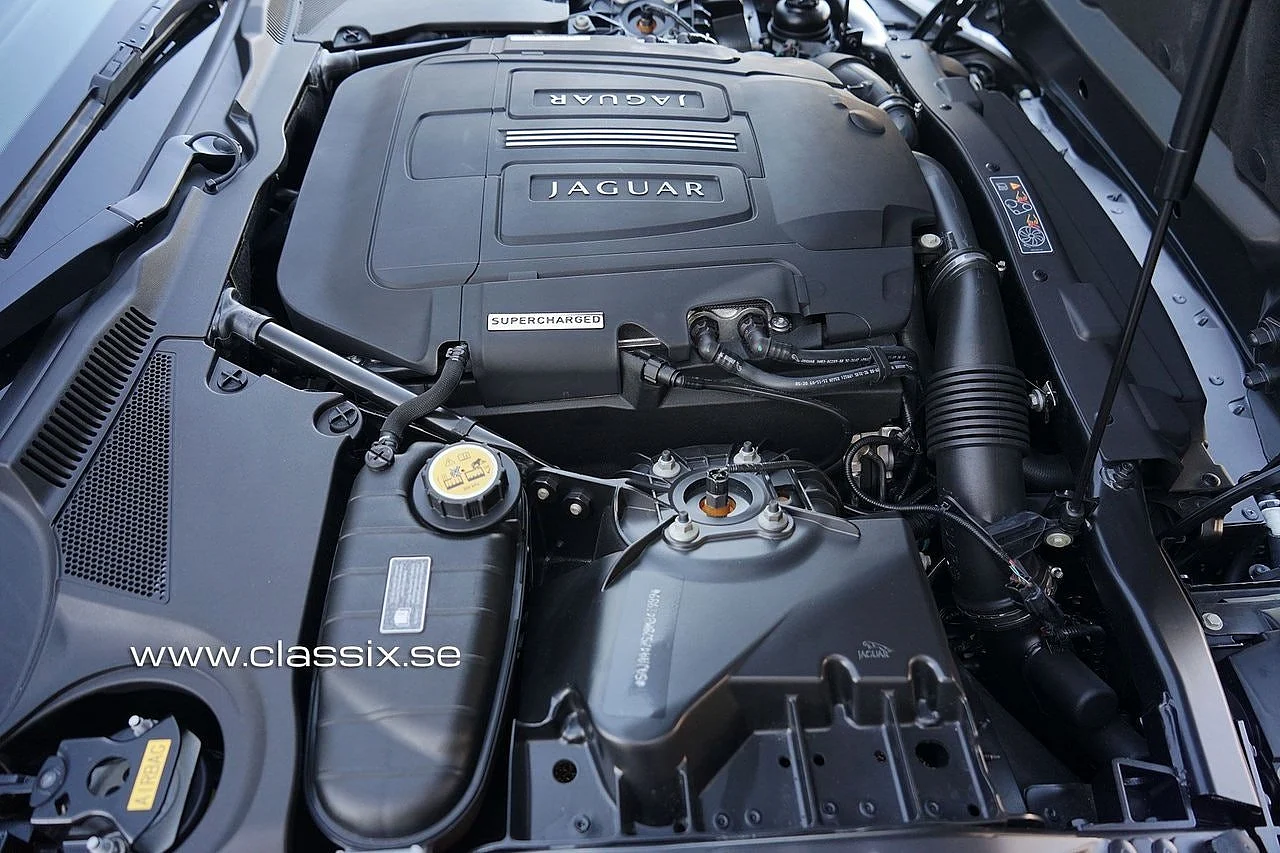 Bild von 2010 Jaguar XKR (7)