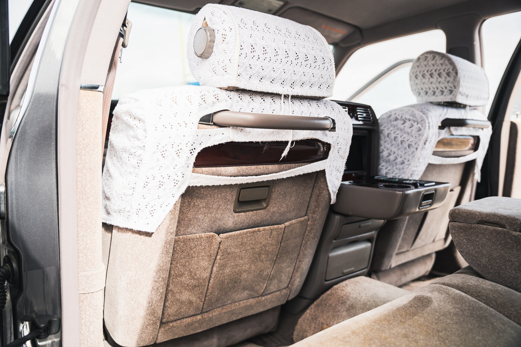 Innenraumfoto von 2000 Toyota Century