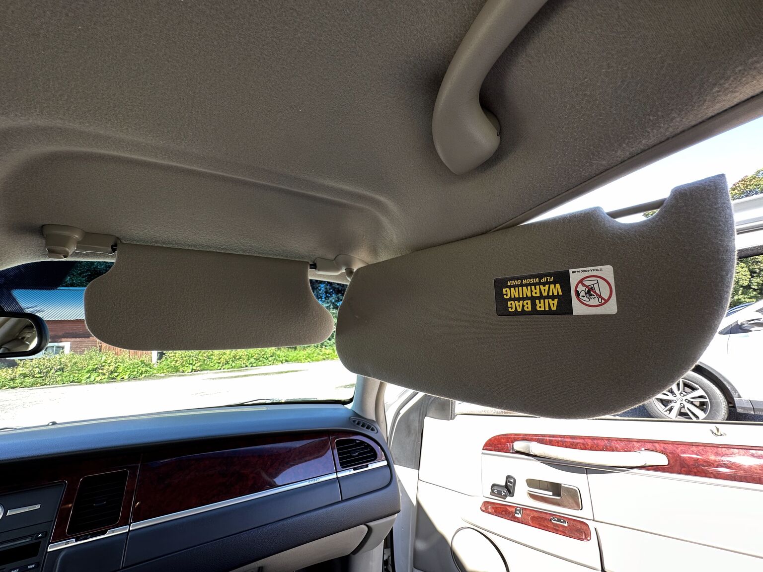 Interior image of 2003 Lincoln Town Car