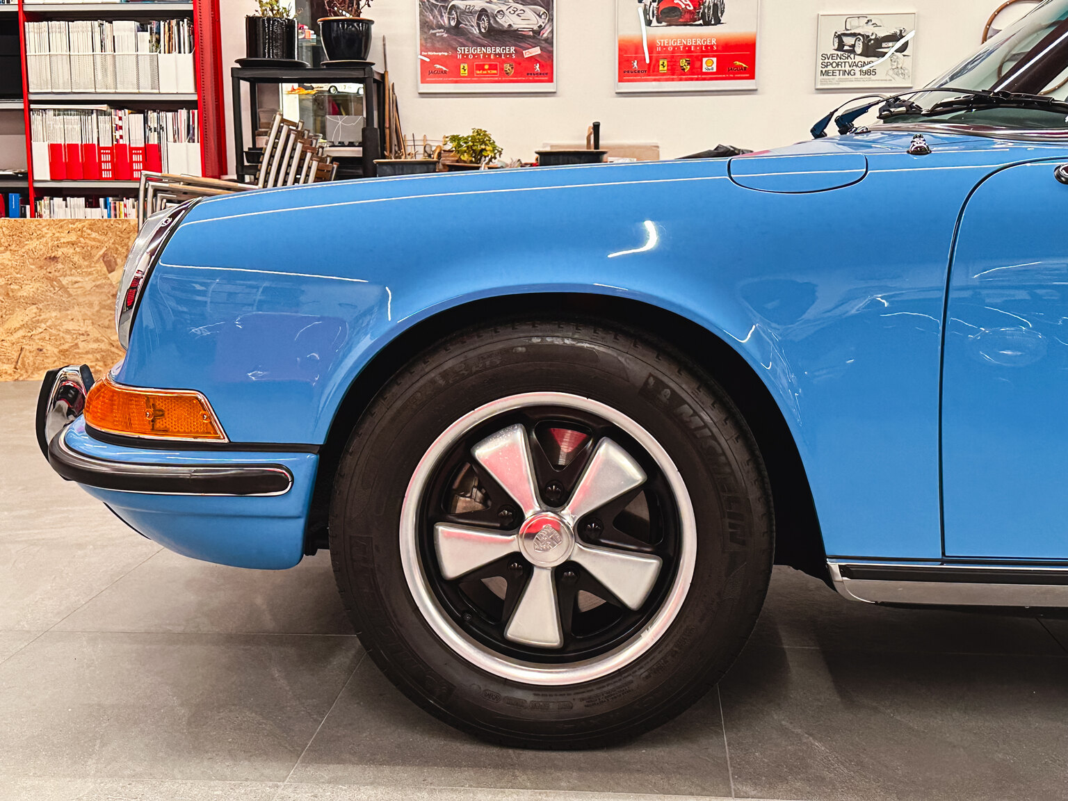 Exteriörbild på 1970 Porsche 911 E Targa