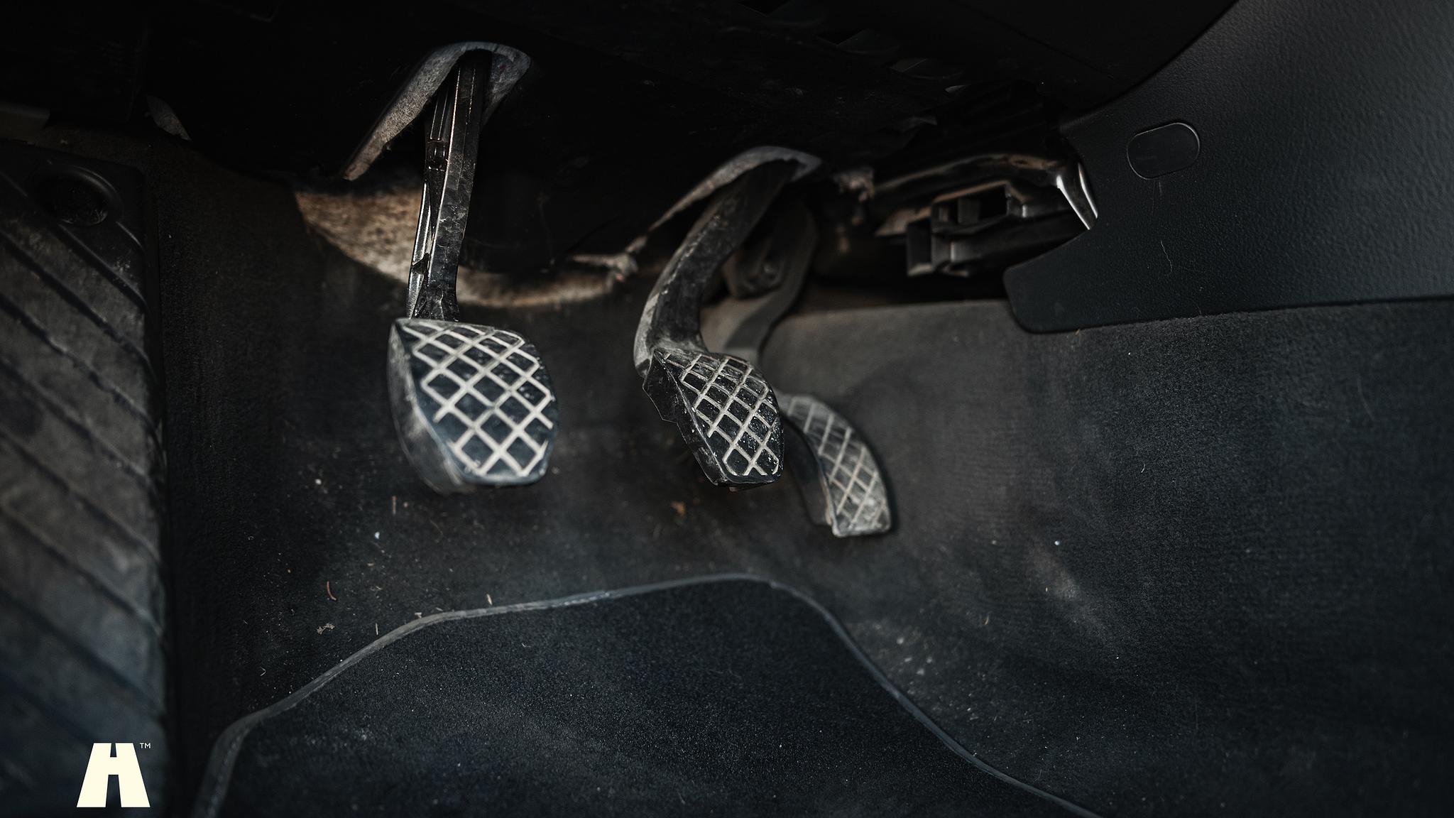 Innenraumfoto von 2001 Audi RS4 B5 (52)