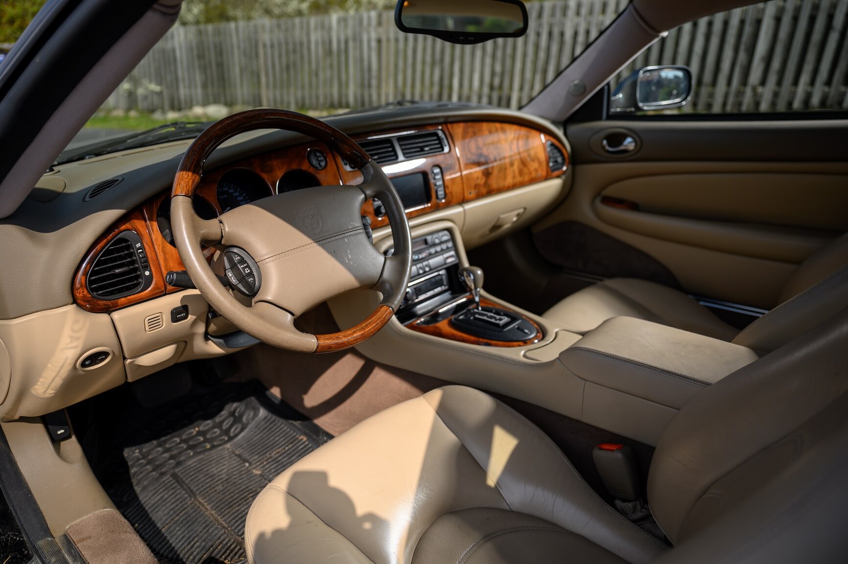 Interior image of 2003 Jaguar XKR