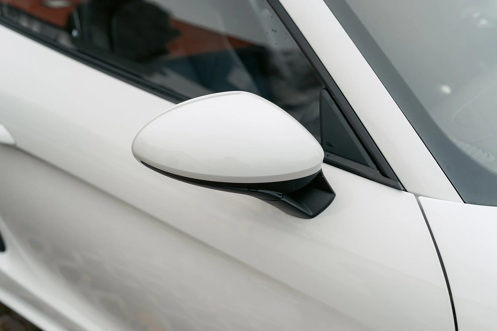 Exteriörbild på 2017 Porsche 718 Cayman S (57)