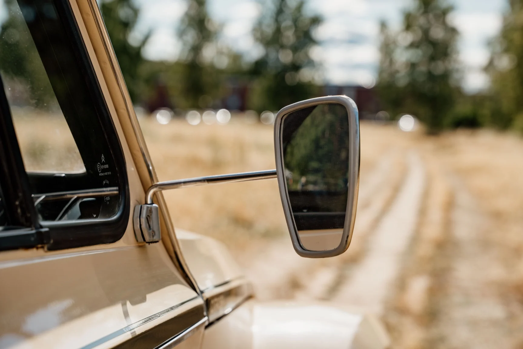 Exteriörbild på 1987 Citroën Acadiane (34)