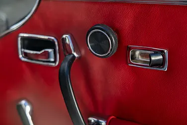 #<Image:0x00007fb77e5ad0d8>