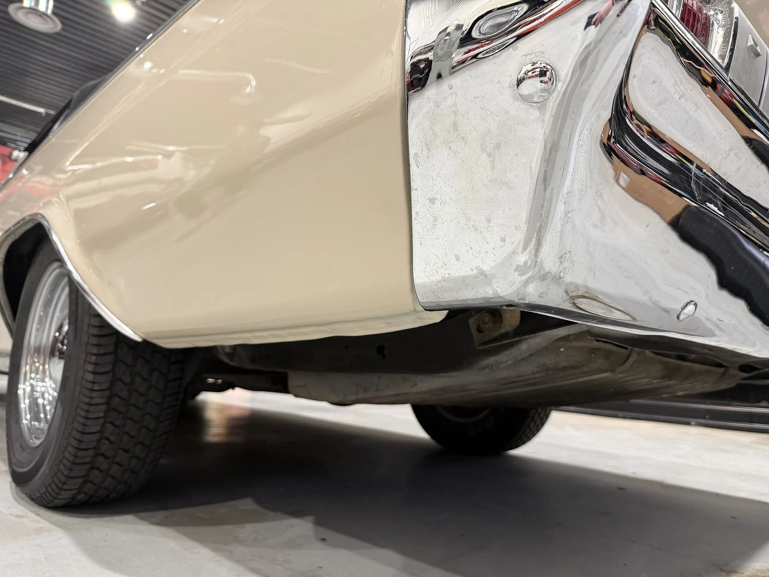 Exterior image of 1964 Oldsmobile Cutlass Convertible (73)