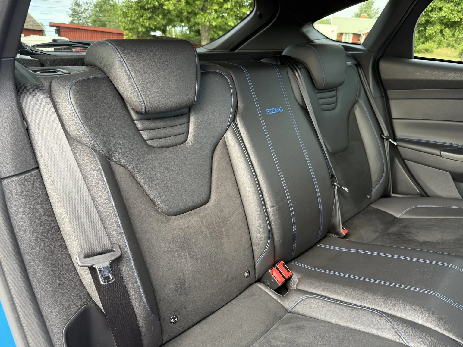 Interior image of 2018 Ford Focus RS (62)