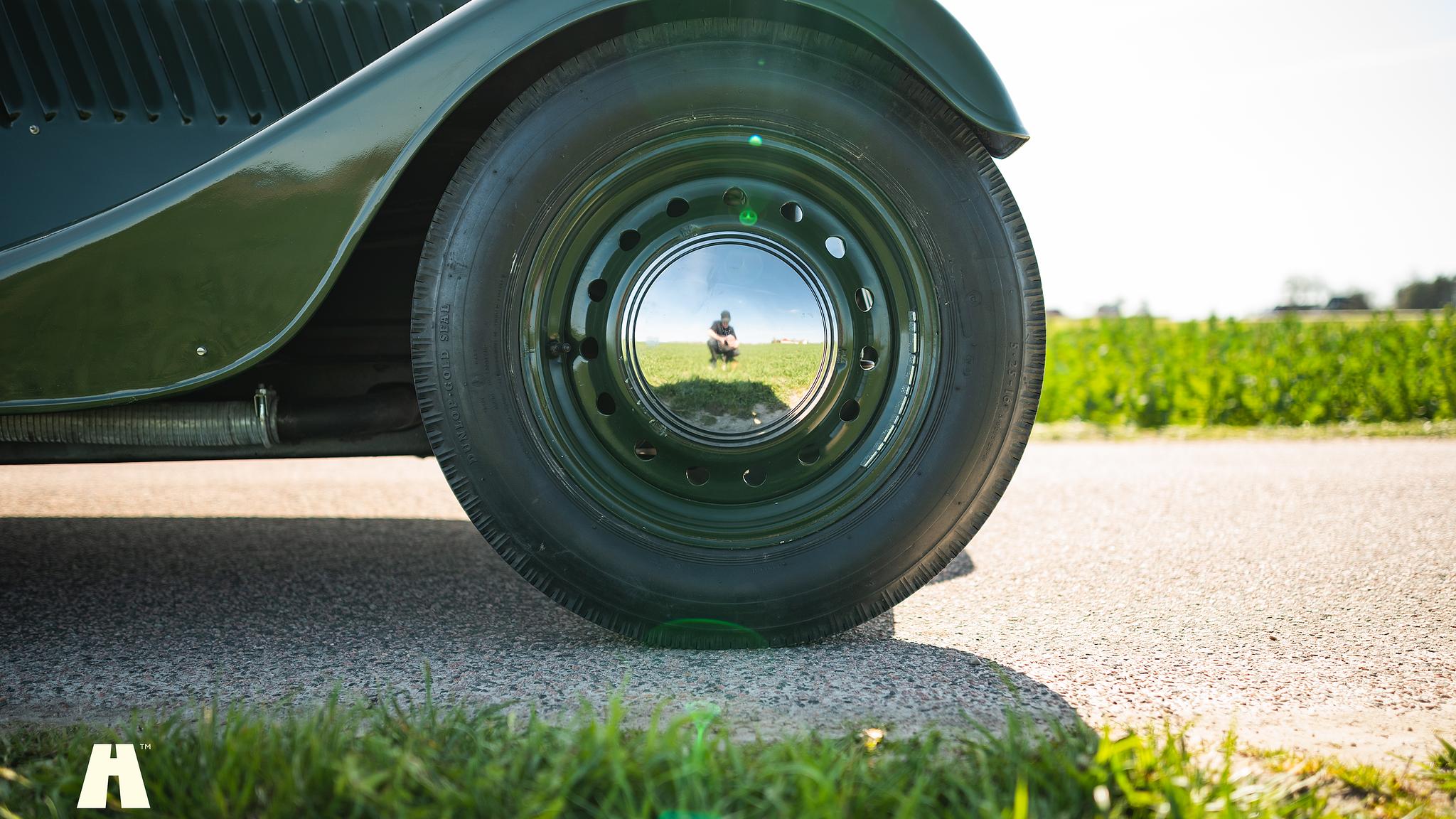 Exteriörbild på 1951 Morgan Plus 4 (42)