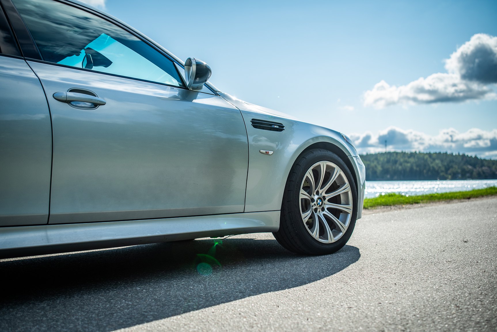 Exterior image of 2006 BMW E60 M5