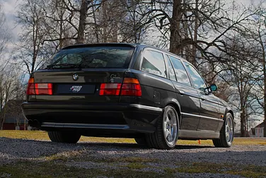 #<Image:0x00007f2fefd53ad8>