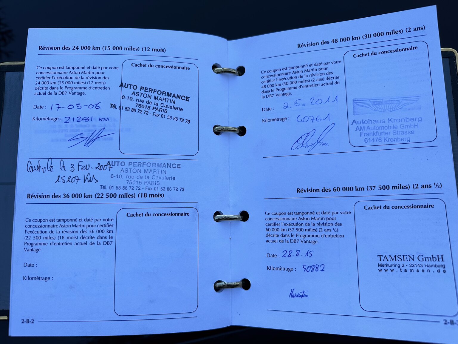 Documentation for 2003 Aston Martin DB7