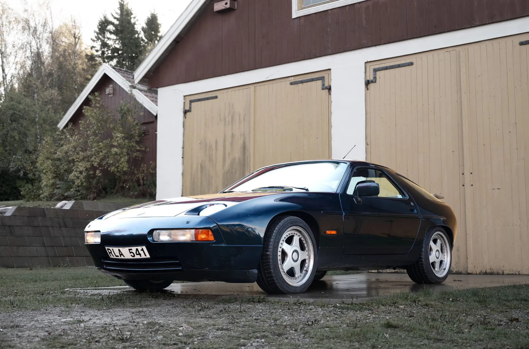 1991 Porsche 928 S4