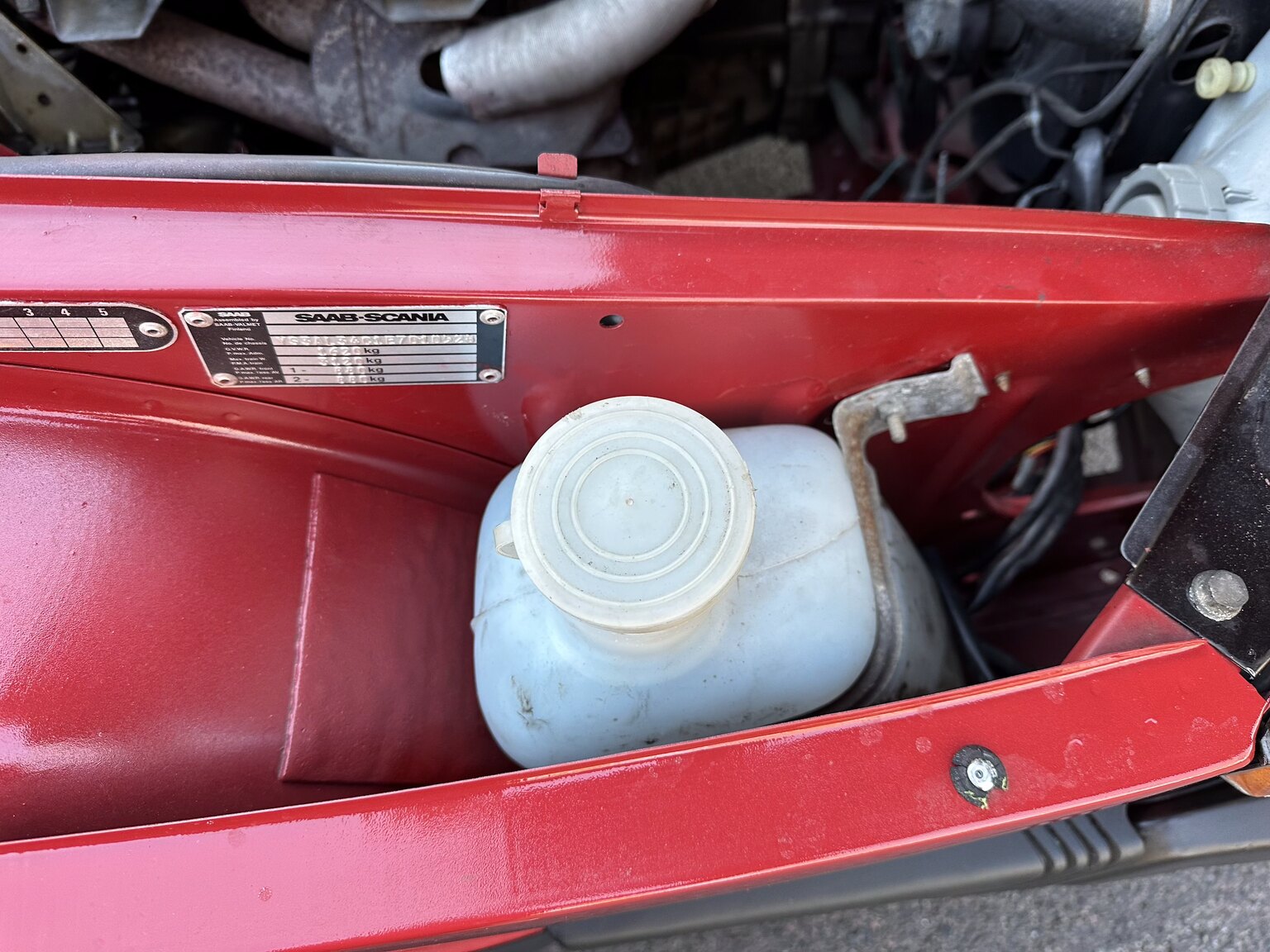 Image of 1984 Saab 900 GL mechanics