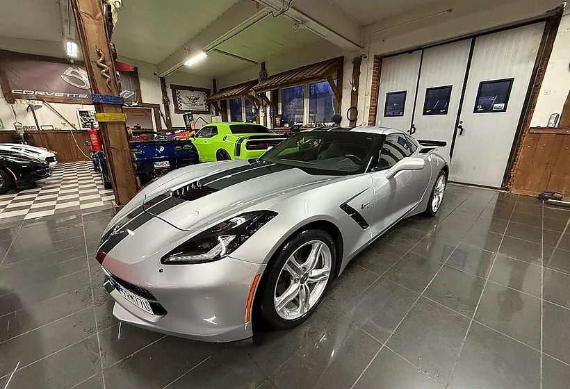 2016 Chevrolet Corvette C7 Stingray Coupe FRM77U